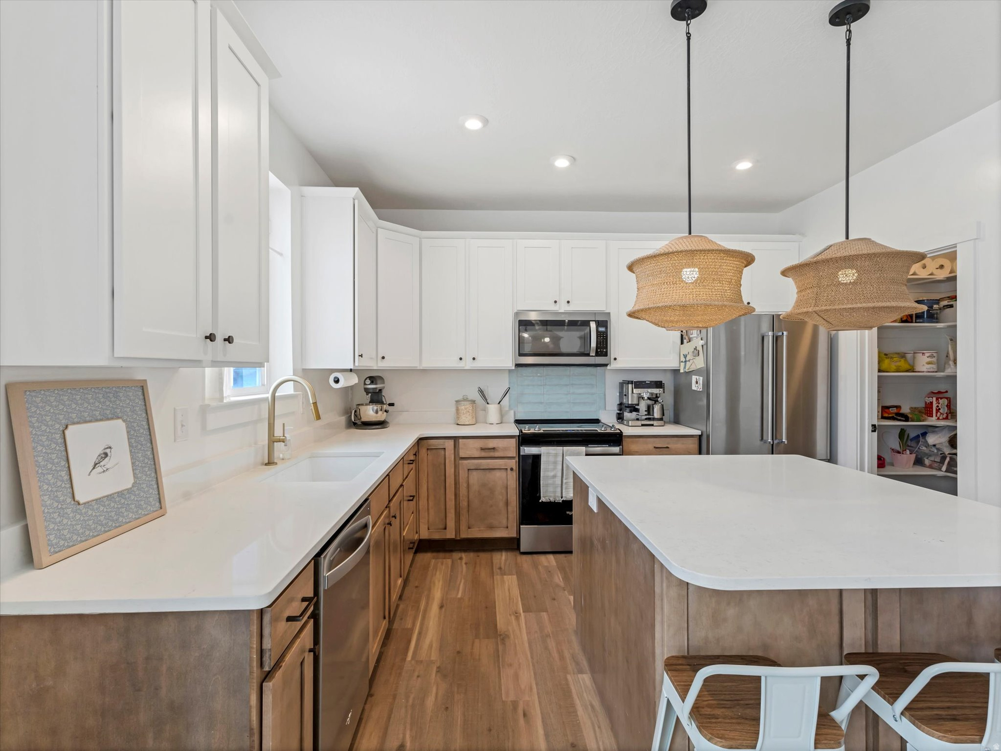 SUNRISE RANCH - Residential