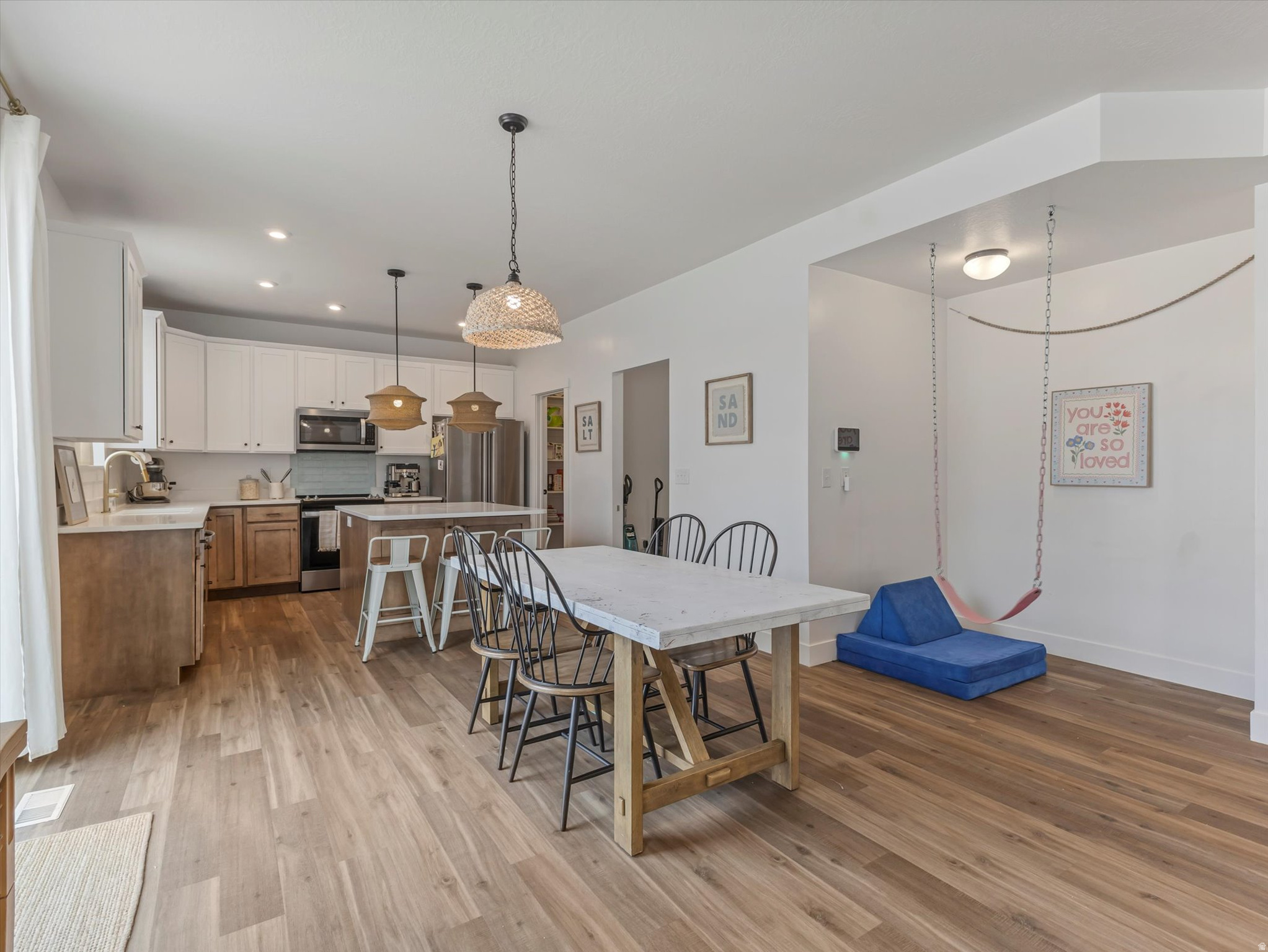 SUNRISE RANCH - Residential