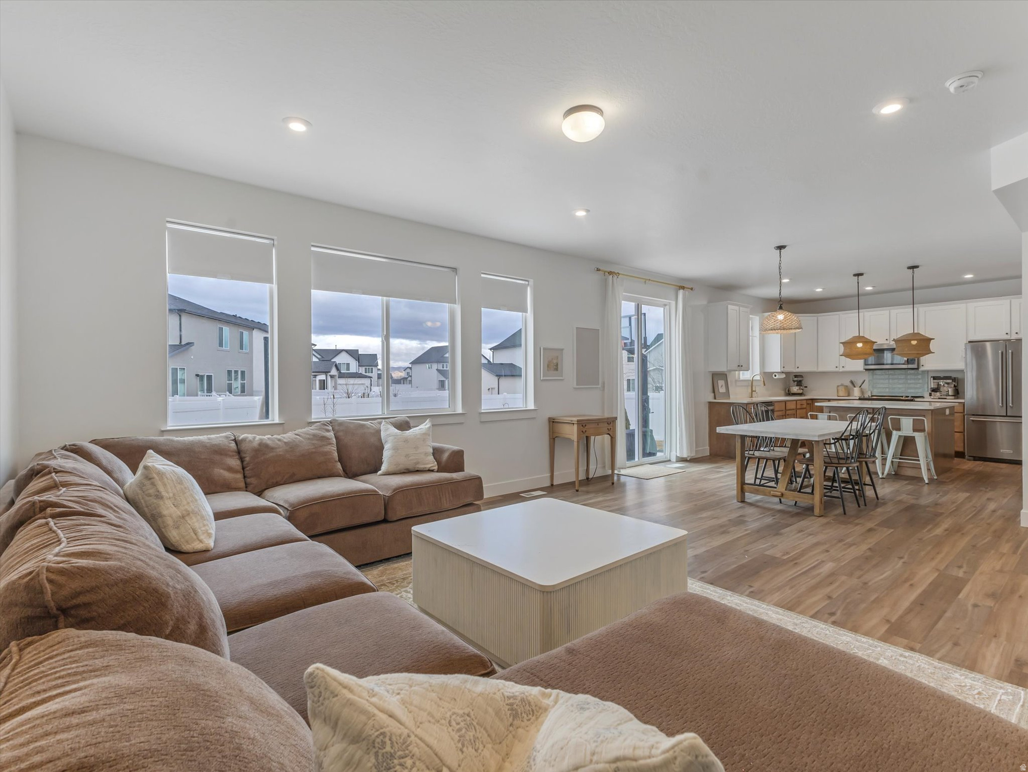 SUNRISE RANCH - Residential