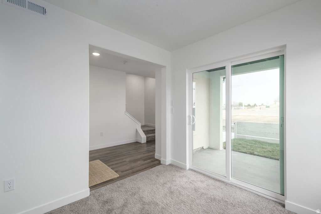 Photo of 912 W COALBURN WAY, Murray, UT 84123 (MLS # 2183635)