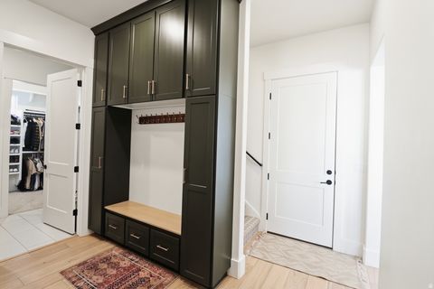 Tiny photo for 1087 E 160 N, Hyde Park, UT 84318 (MLS # 2135221)