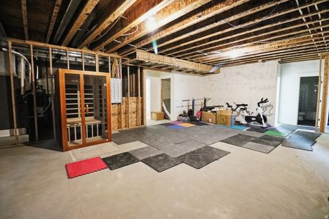 Tiny photo for 1087 E 160 N, Hyde Park, UT 84318 (MLS # 2135221)