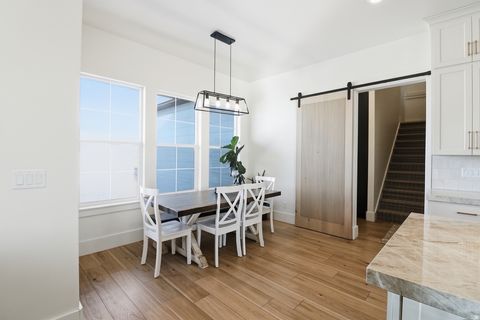 Tiny photo for 1087 E 160 N, Hyde Park, UT 84318 (MLS # 2135221)