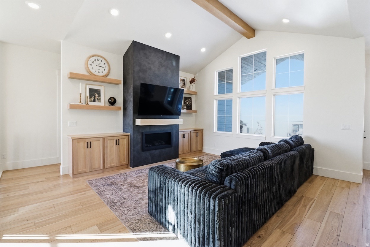 JUNIPER TRAILS - Residential