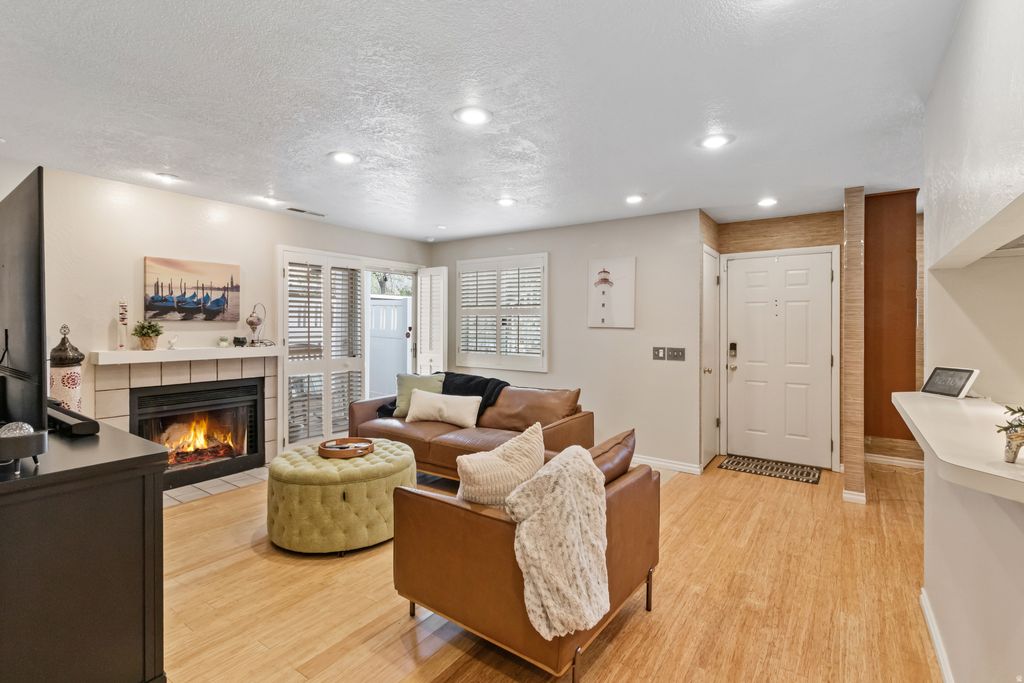 Photo of 1498 E FOXBORO DR #1, Salt Lake City, UT 84106 (MLS # 2147648)