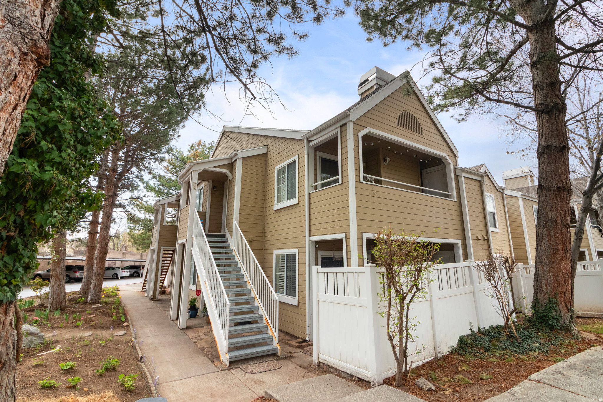 POLO CLUB - Residential