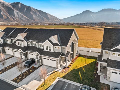 Tiny photo for 2485 W WYSTERIA DR, Mapleton, UT 84664 (MLS # 2128521)