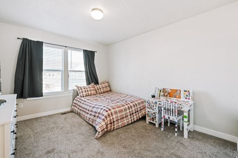 Tiny photo for 2485 W WYSTERIA DR, Mapleton, UT 84664 (MLS # 2128521)