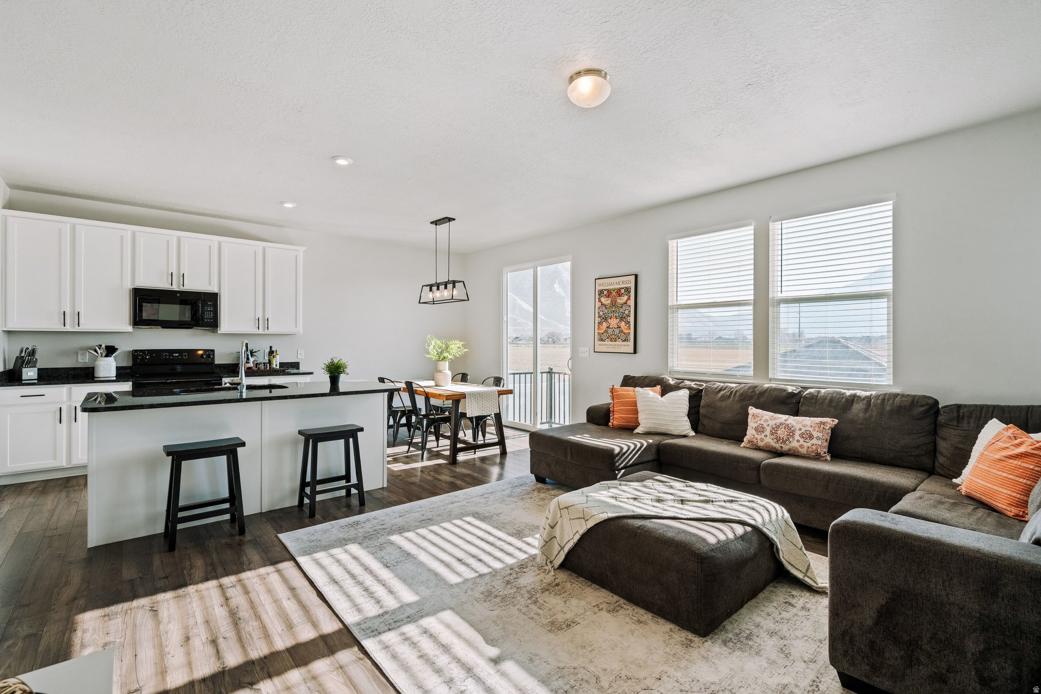 HARVEST PARK - Residential