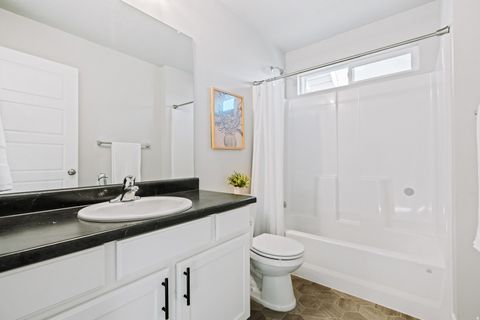 Tiny photo for 2485 W WYSTERIA DR, Mapleton, UT 84664 (MLS # 2128521)