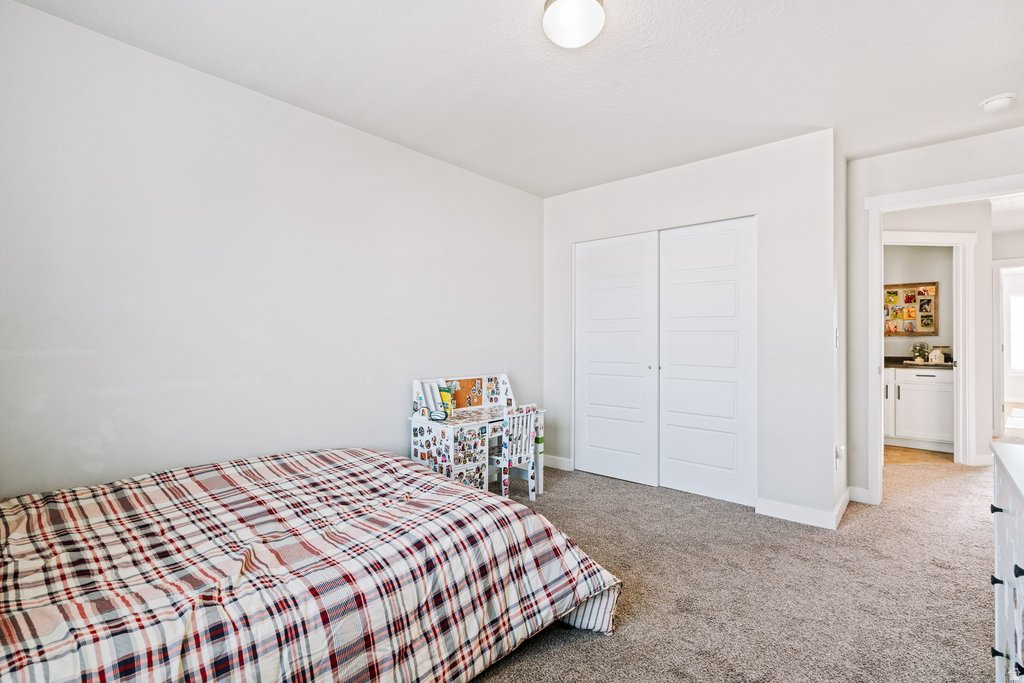 HARVEST PARK - Residential