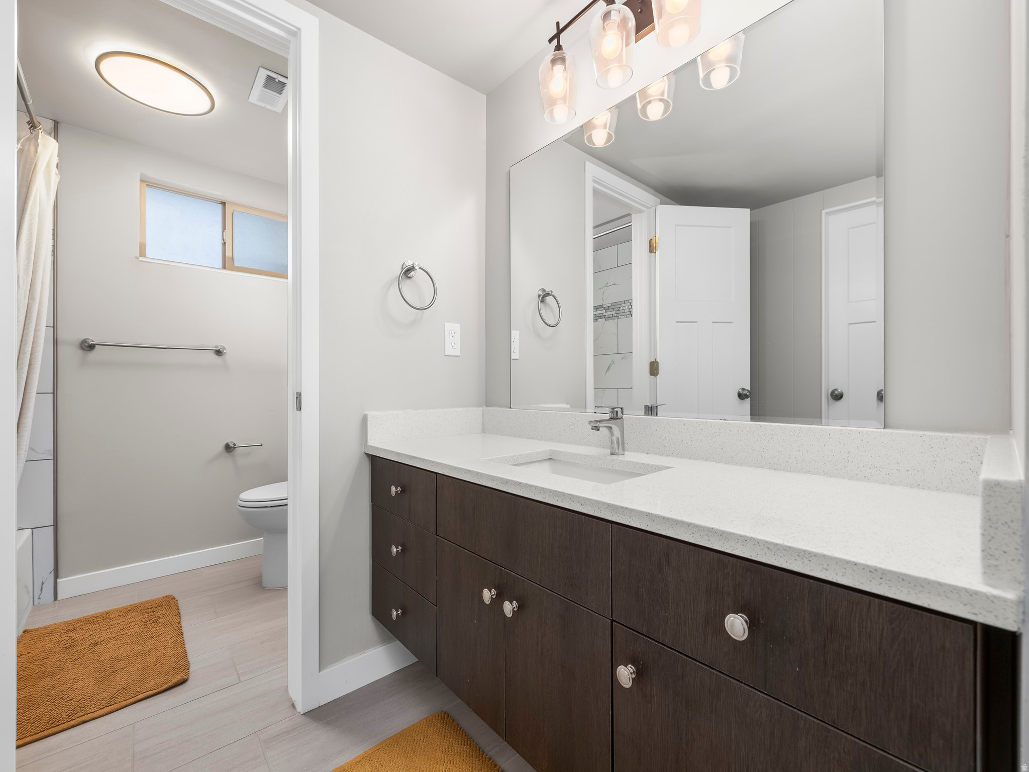 PARADISE HILLS - Residential