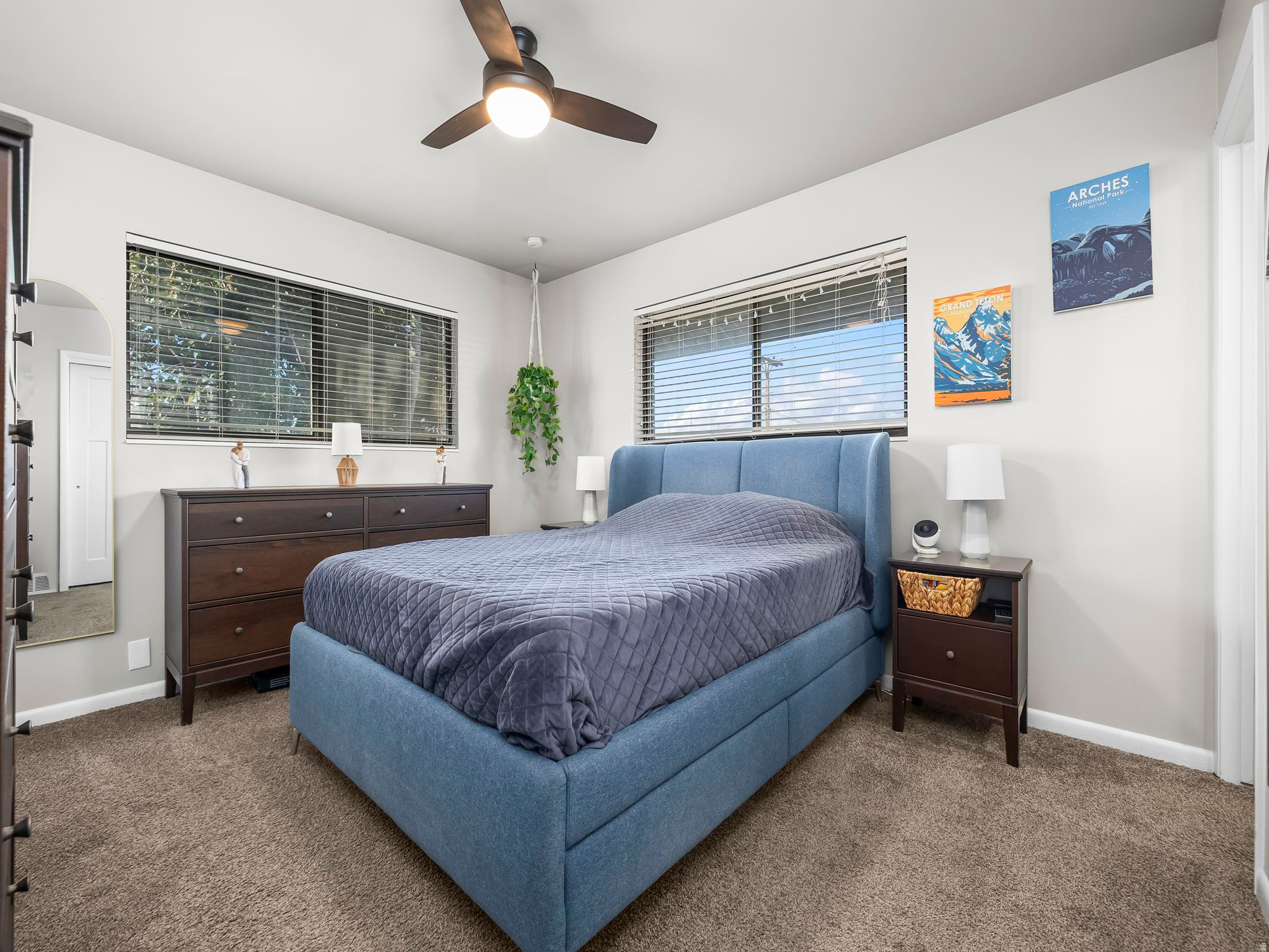 PARADISE HILLS - Residential