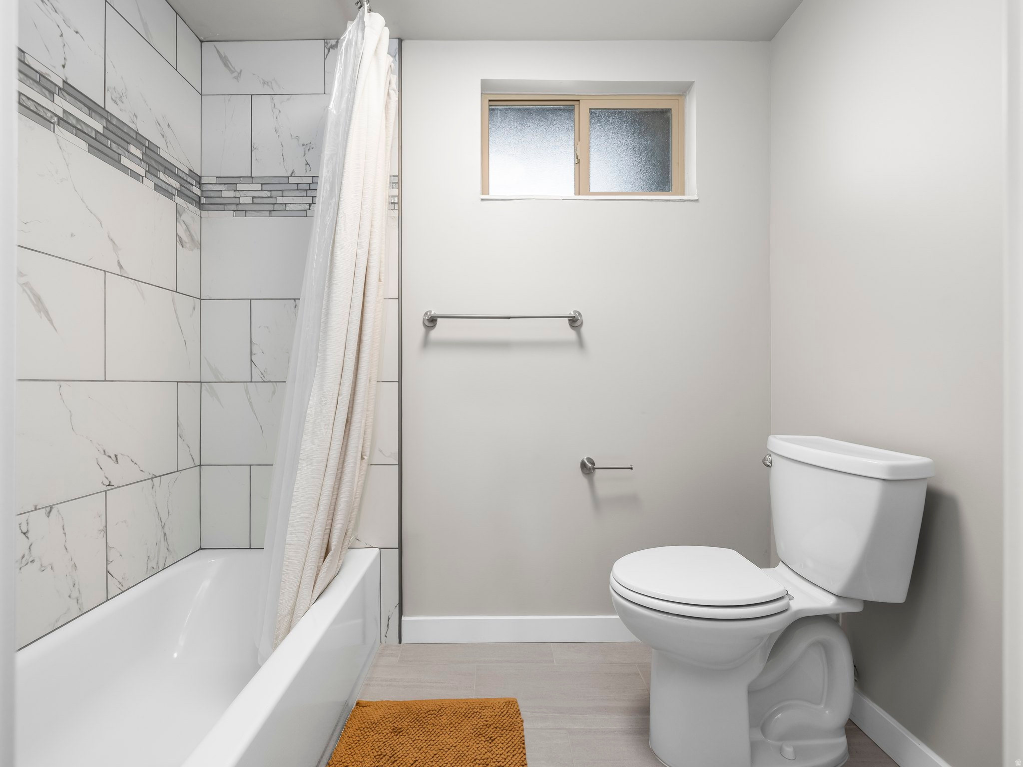 PARADISE HILLS - Residential