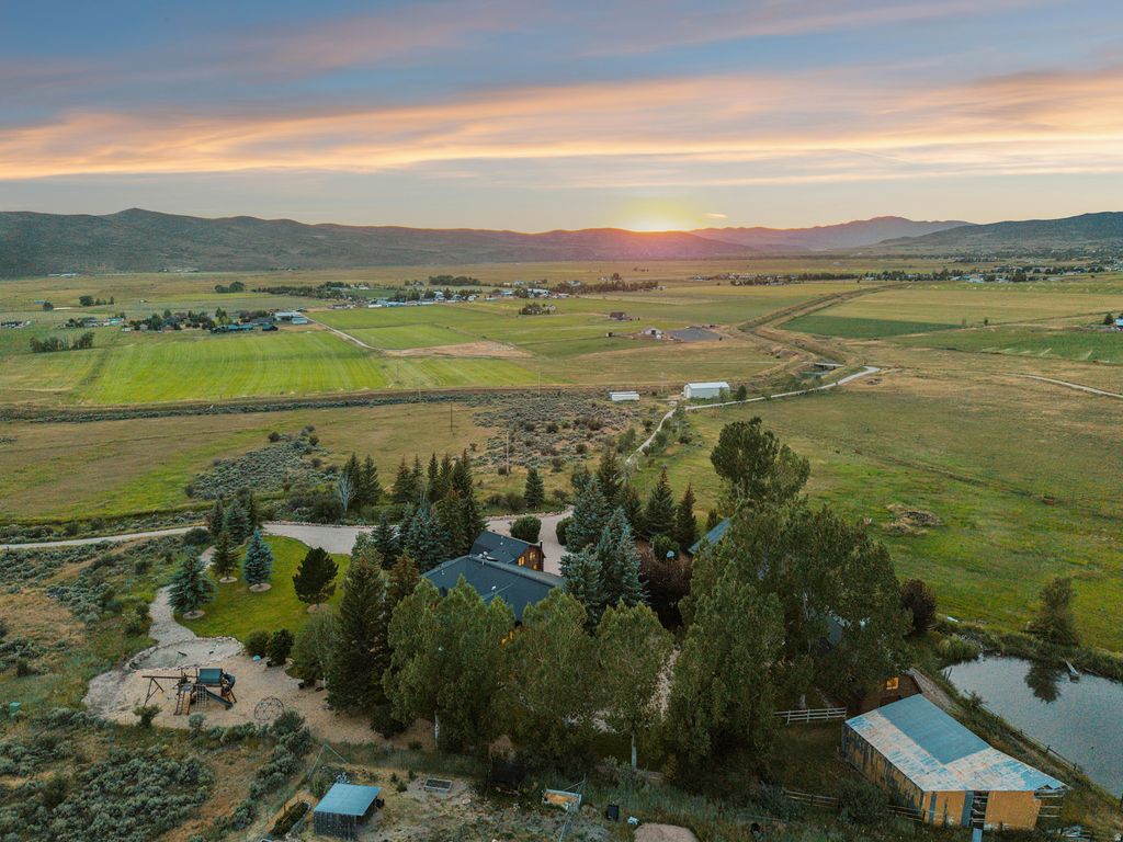 Photo of 2016 N STATE ROAD 32, Kamas, UT 84036 (MLS # 2170289)