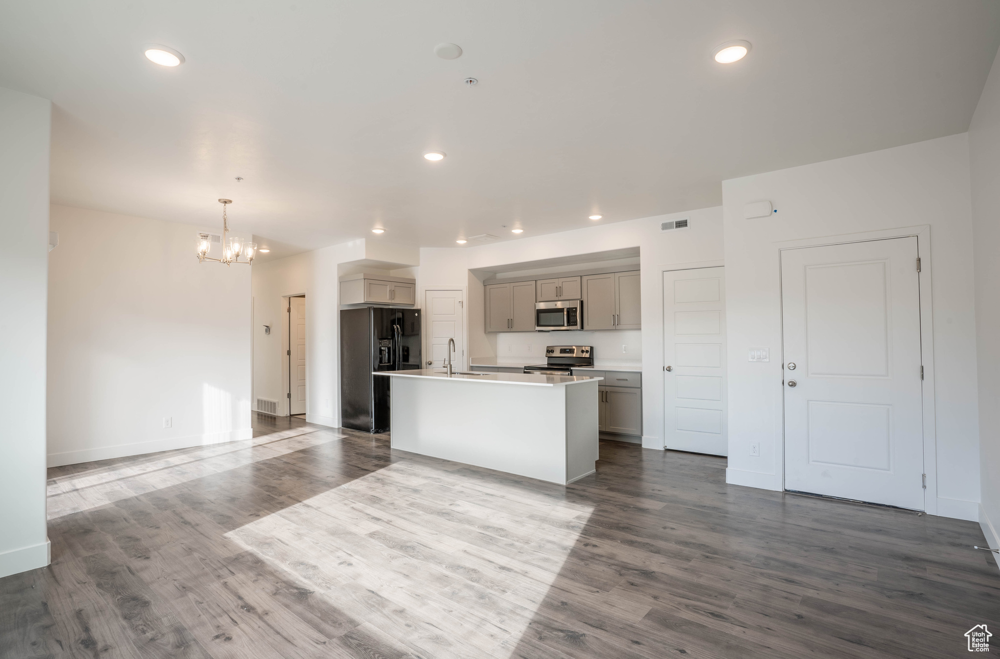 ROCKWELL RANCH - Residential