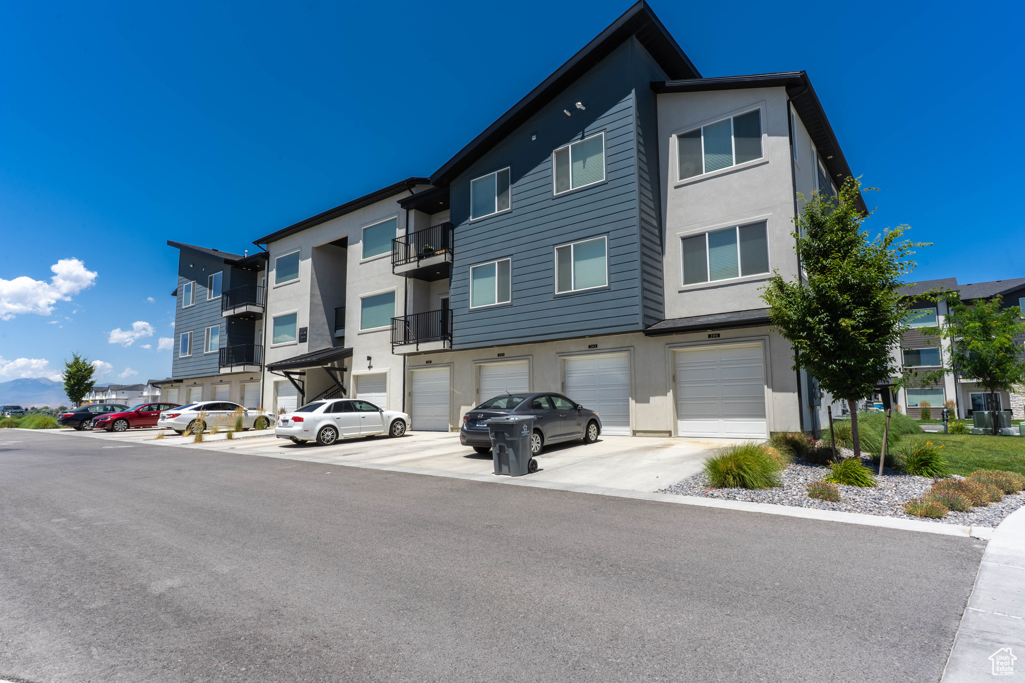 ROCKWELL RANCH - Residential