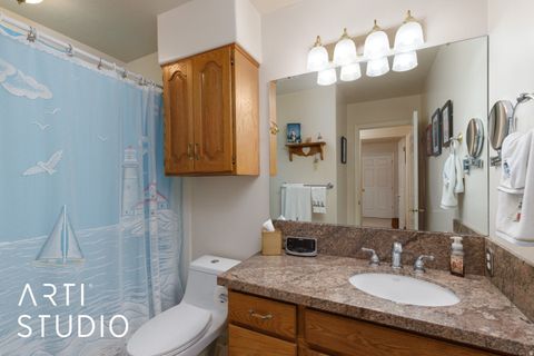 Tiny photo for 1014 E 5750 S, South Ogden, UT 84405 (MLS # 2149596)