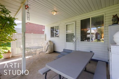 Tiny photo for 1014 E 5750 S, South Ogden, UT 84405 (MLS # 2149596)
