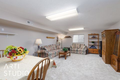 Tiny photo for 1014 E 5750 S, South Ogden, UT 84405 (MLS # 2149596)