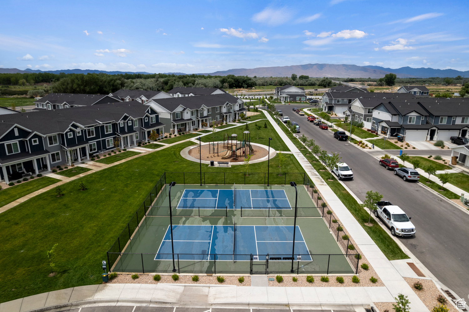 OSPREY TOWNHOMES - Residential