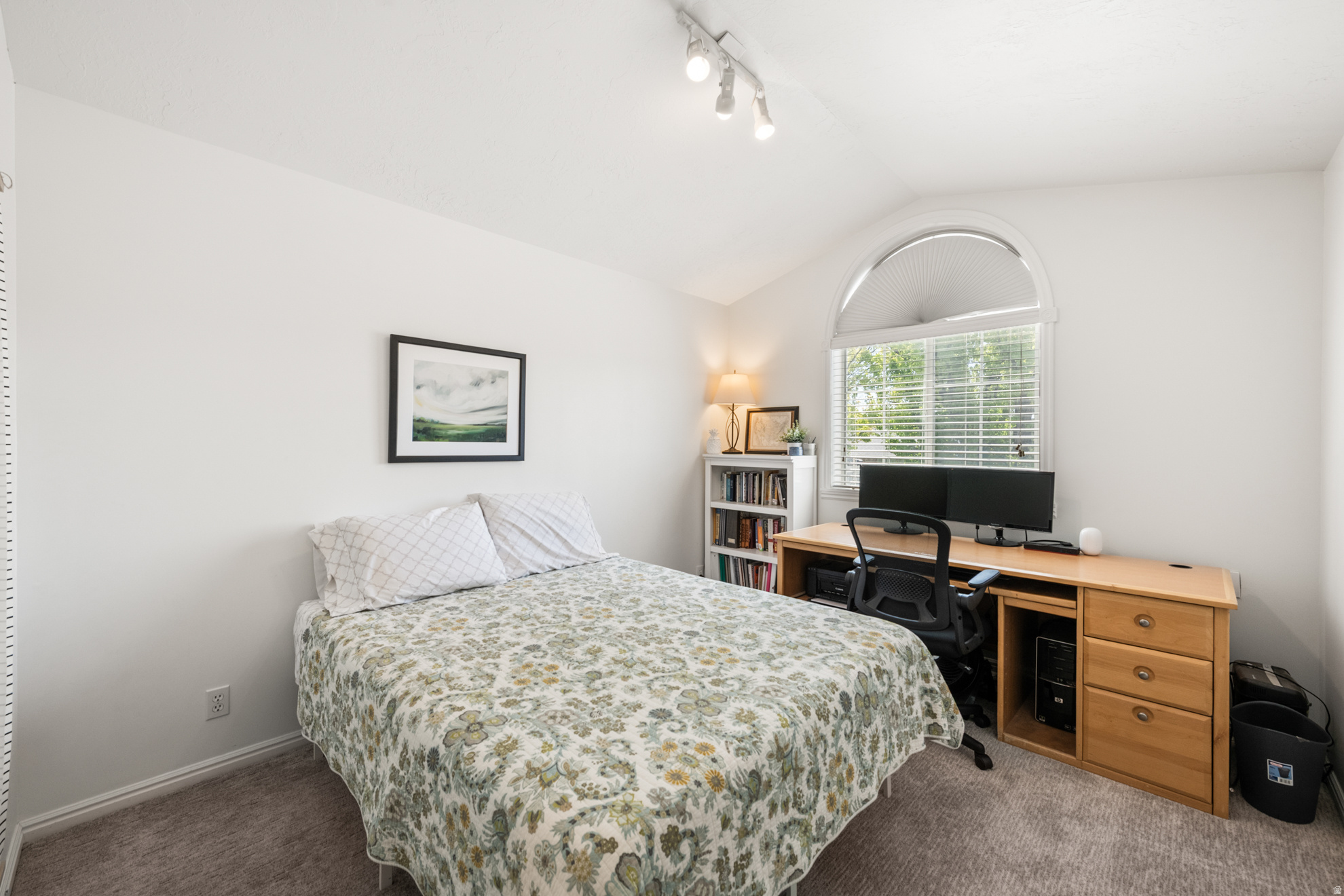 QUAIL RIDGE - Residential