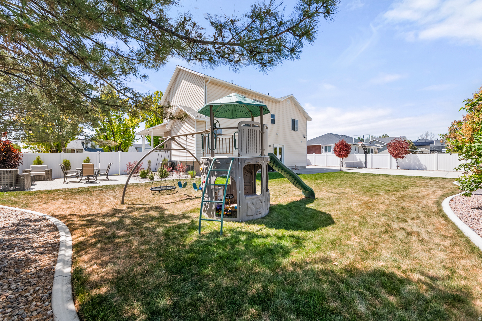 QUAIL RIDGE - Residential