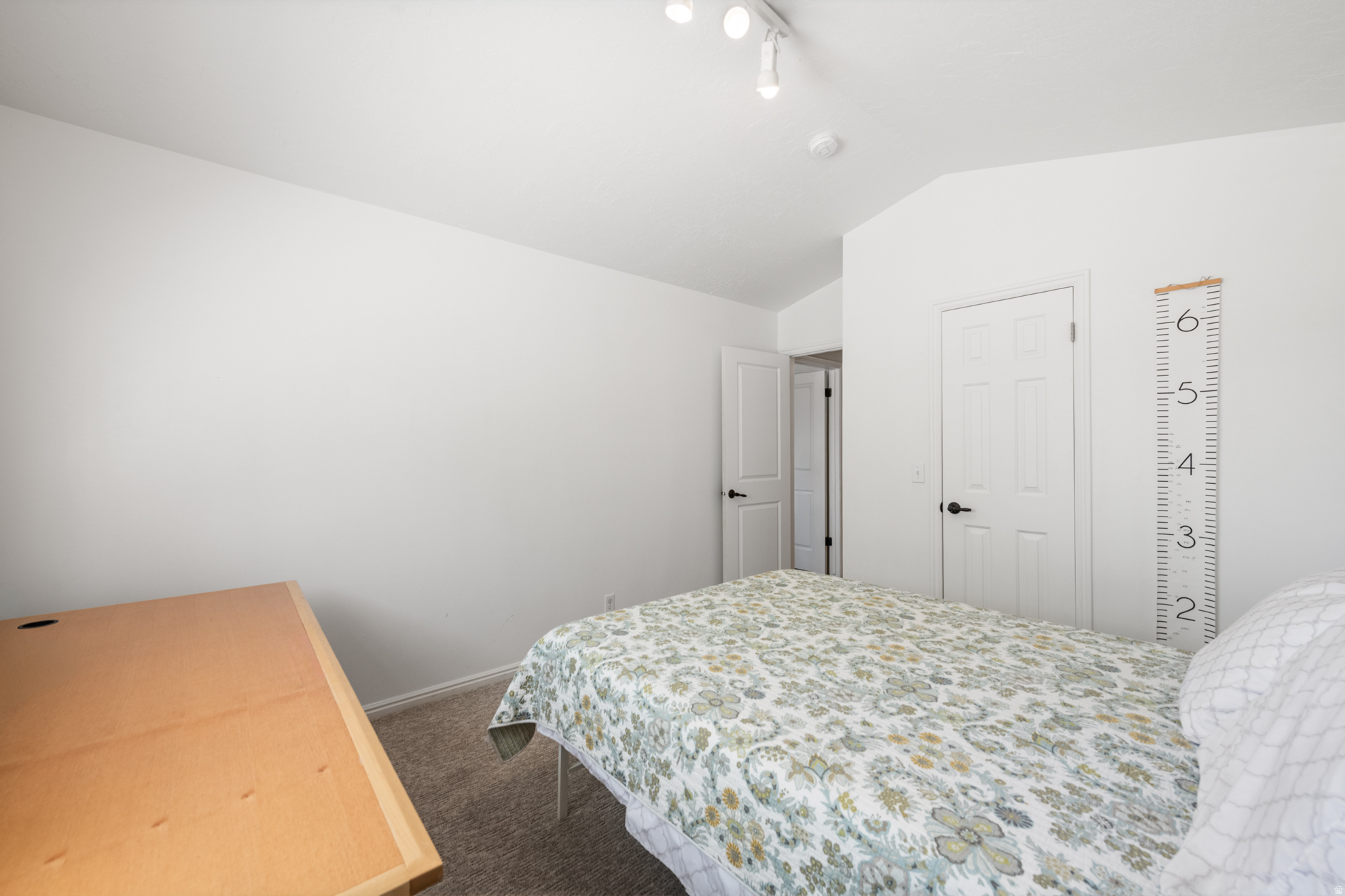 QUAIL RIDGE - Residential