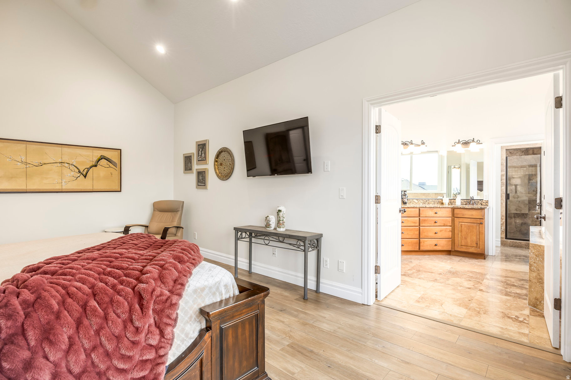 RIDGEWOOD - Residential