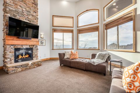 Tiny photo for 1263 E WILD MAPLE CT, Draper, UT 84020 (MLS # 2120594)