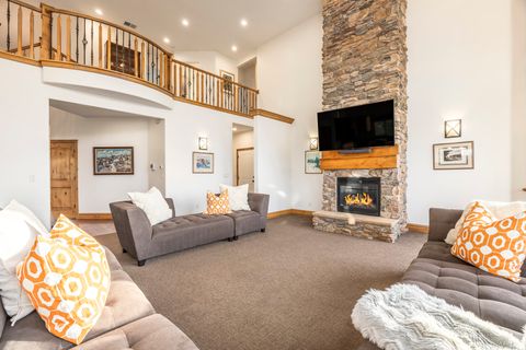 Tiny photo for 1263 E WILD MAPLE CT, Draper, UT 84020 (MLS # 2120594)