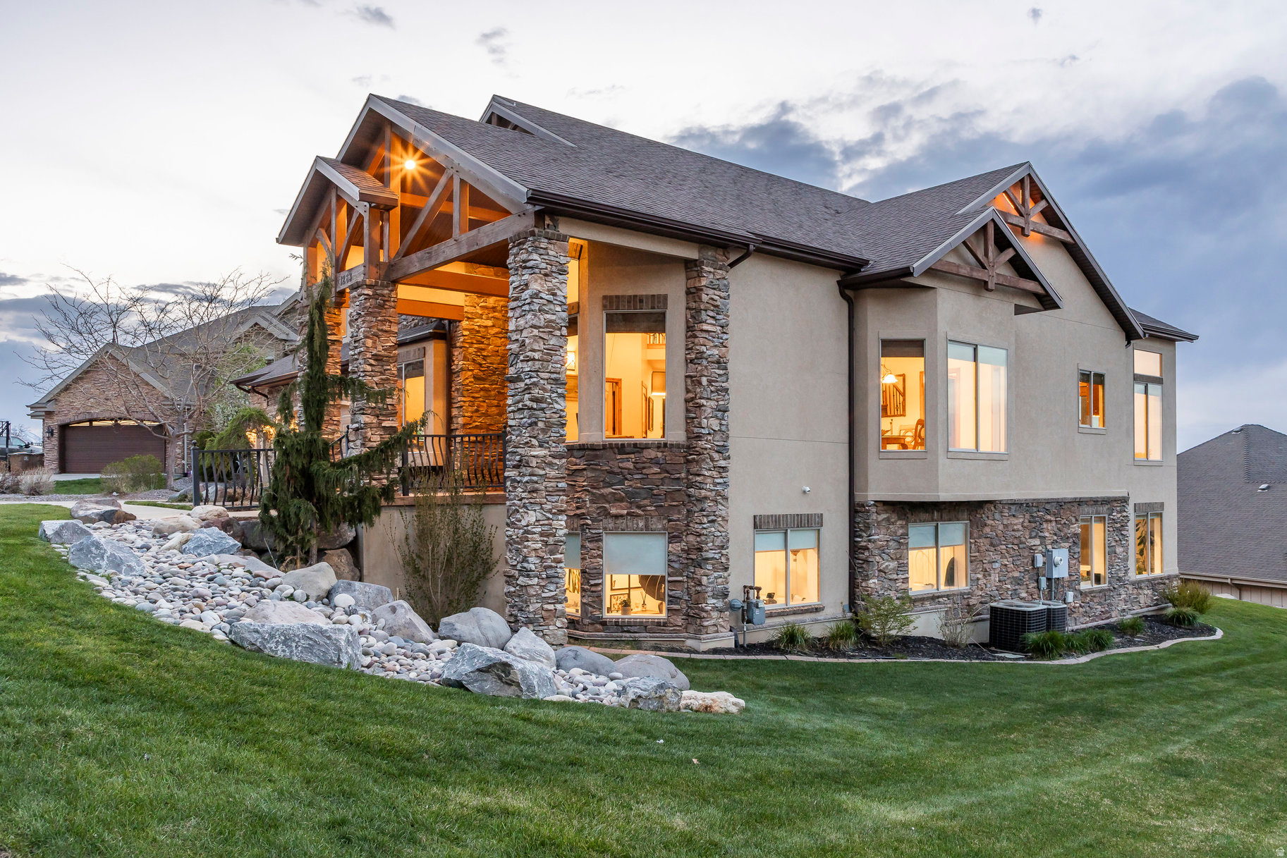 RIDGEWOOD - Residential