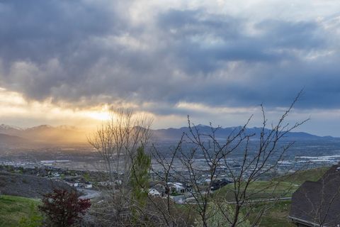 Tiny photo for 1263 E WILD MAPLE CT, Draper, UT 84020 (MLS # 2120594)