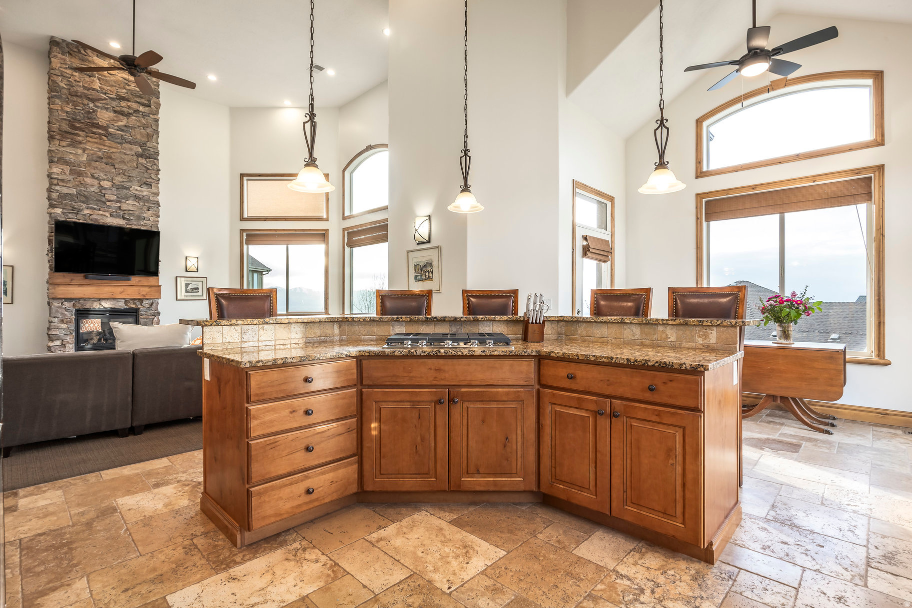 RIDGEWOOD - Residential