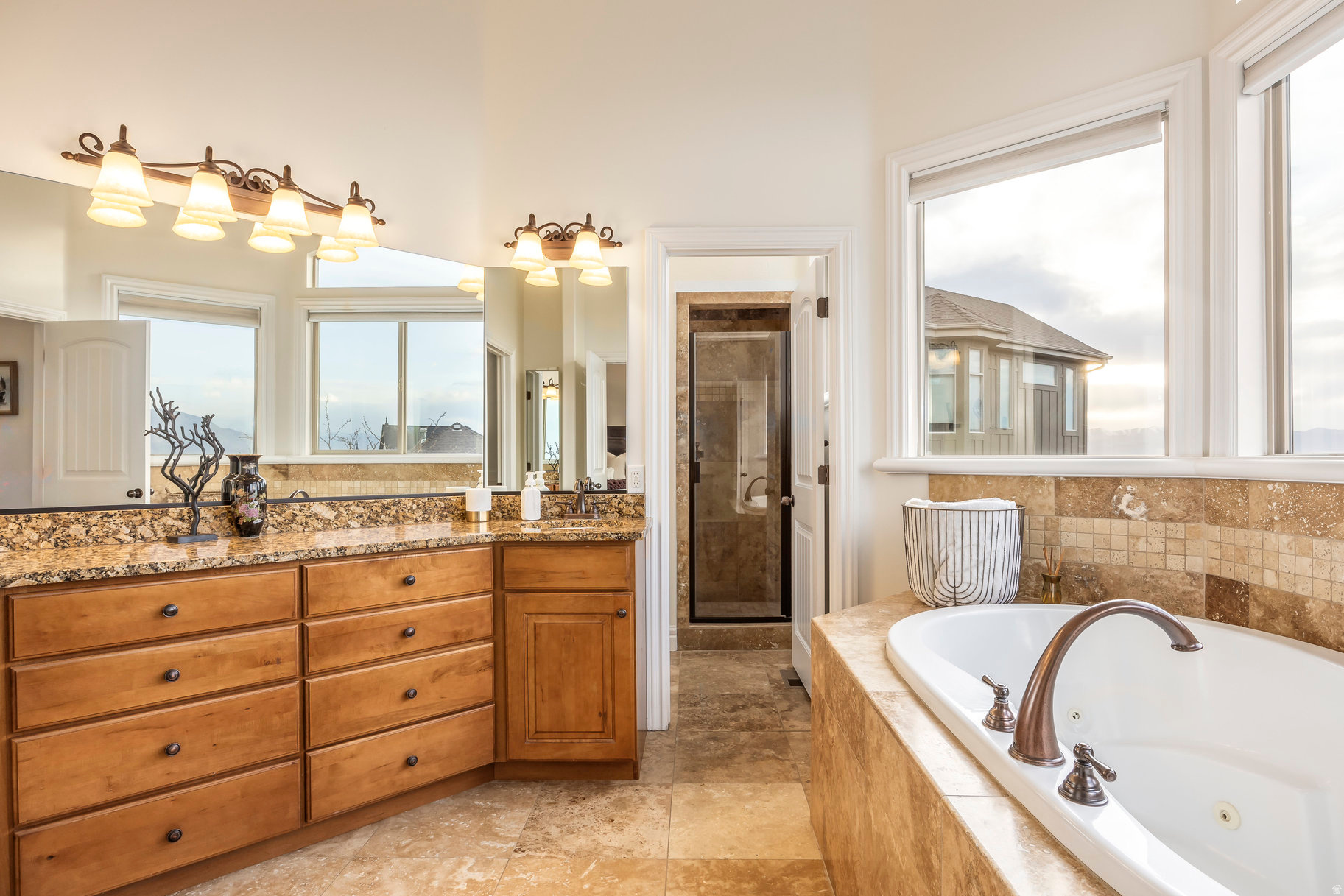 RIDGEWOOD - Residential