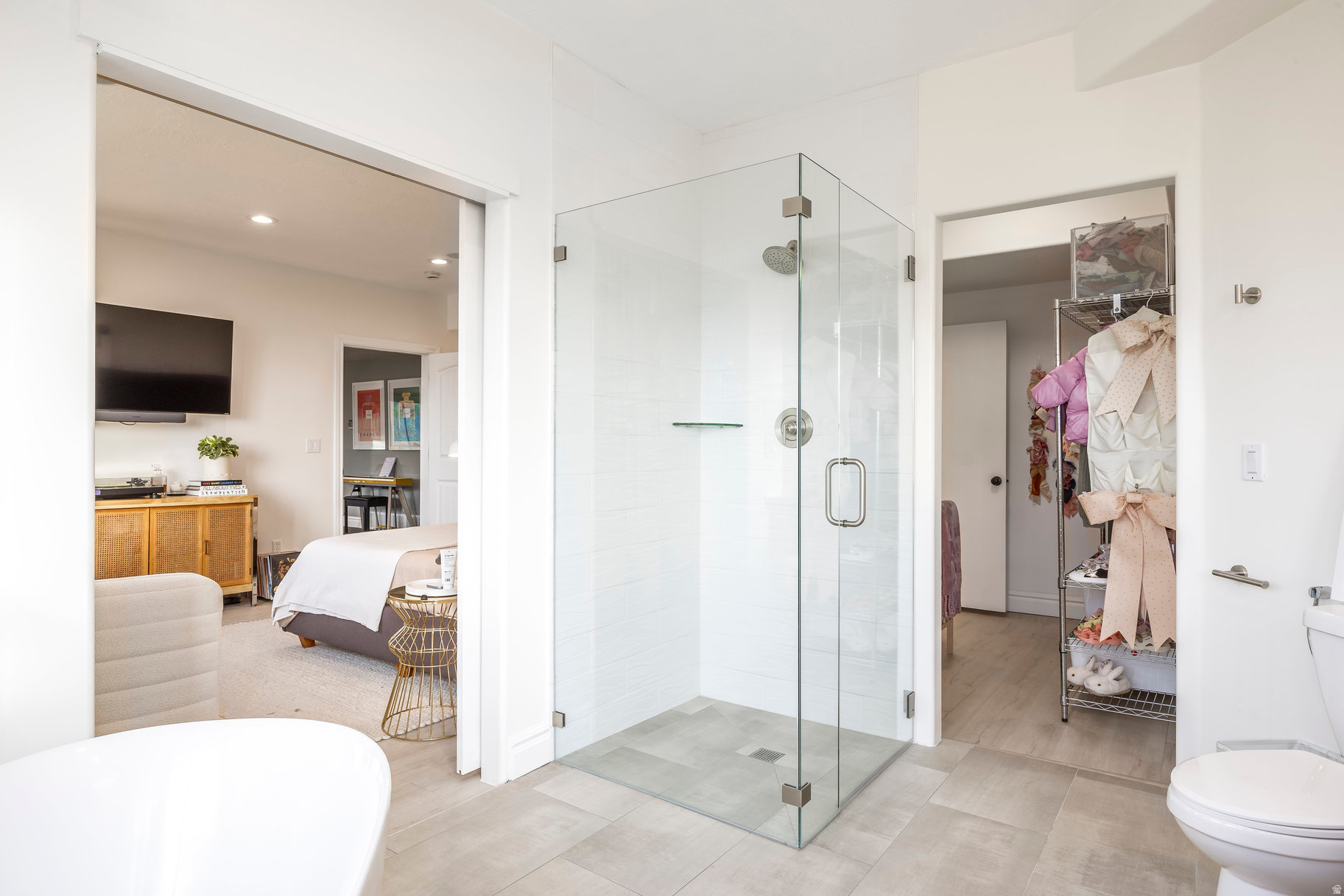 RIDGEWOOD - Residential