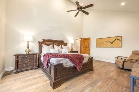 Tiny photo for 1263 E WILD MAPLE CT, Draper, UT 84020 (MLS # 2120594)