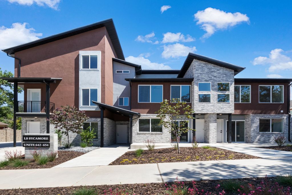 Photo of 648 28TH ST, Ogden, UT 84403 (MLS # 2168003)