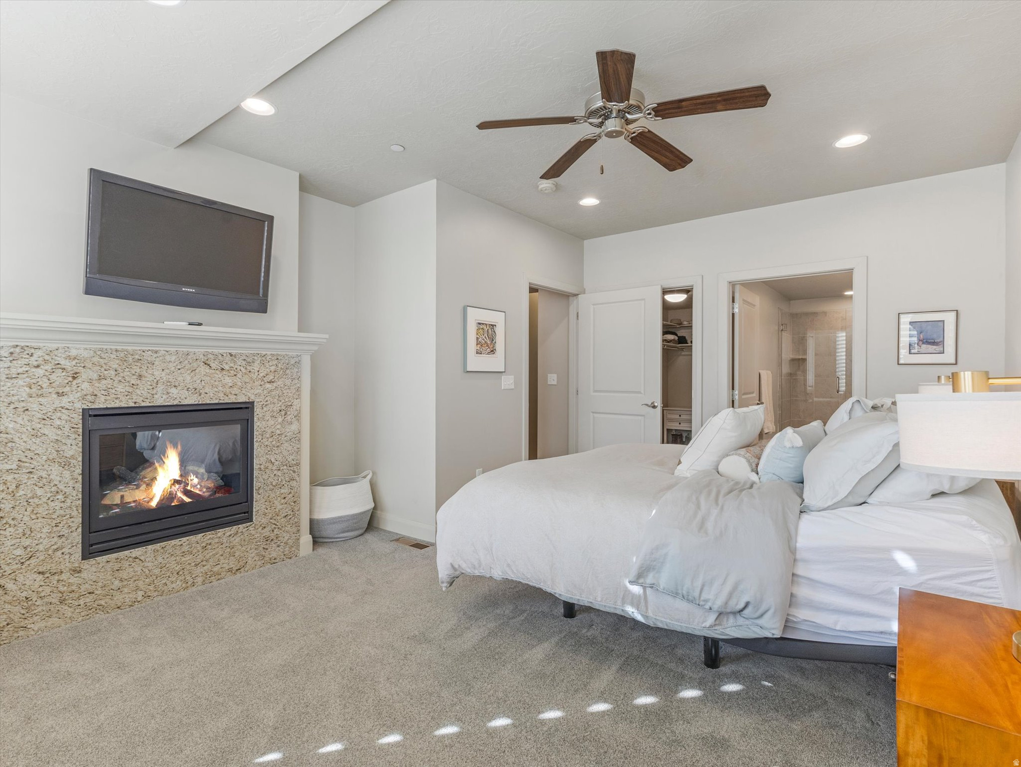 ONE AND NINE - Residential