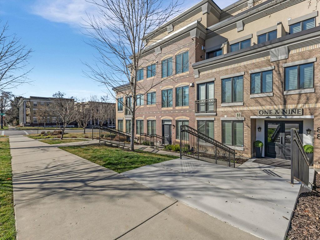 Photo of 88 S 900 E #113, Salt Lake City, UT 84102 (MLS # 2141374)