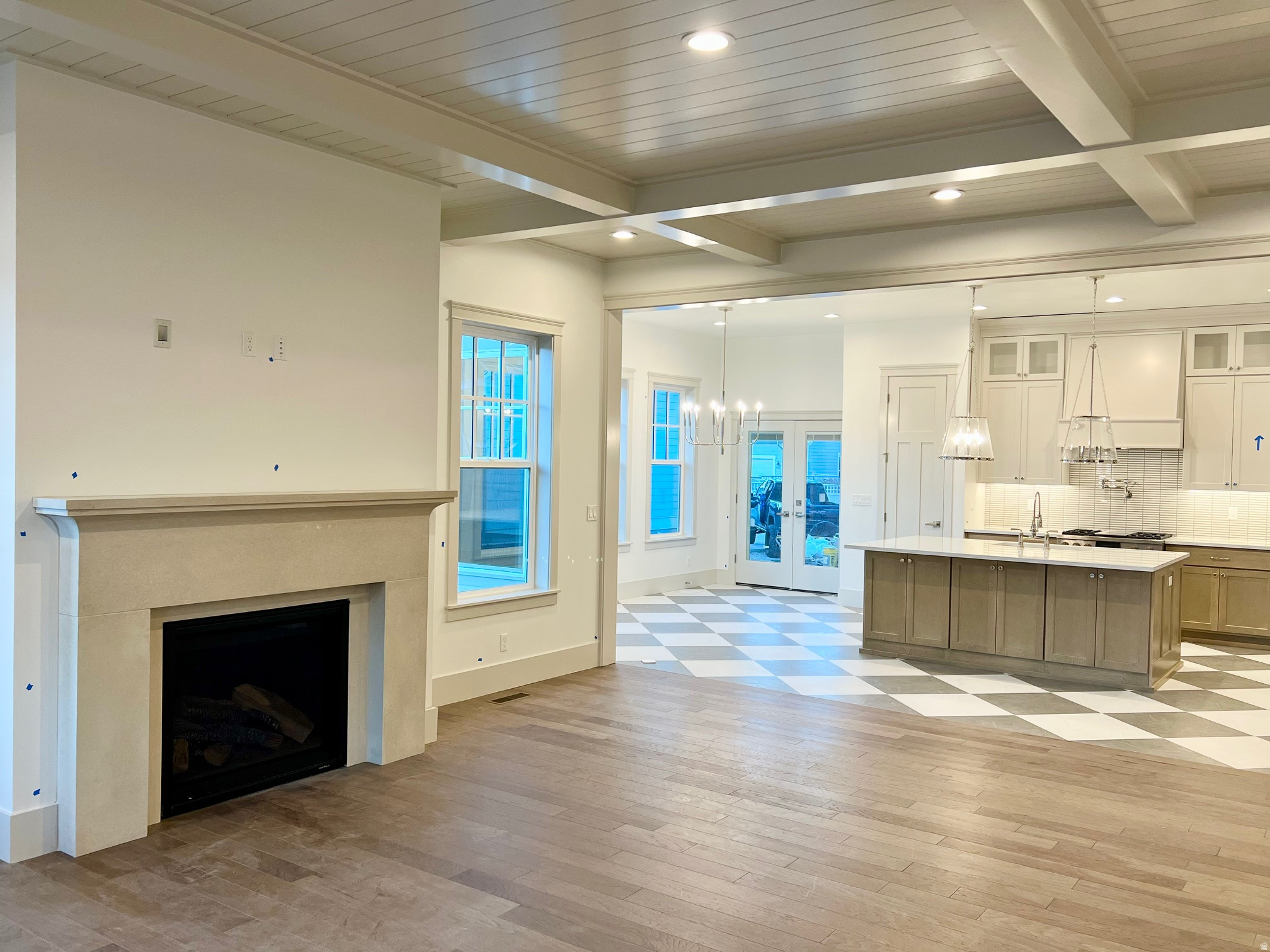 DAYBREAK - Residential