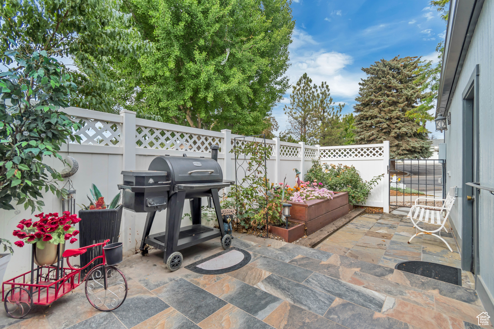 SUNSET HILLS - Residential
