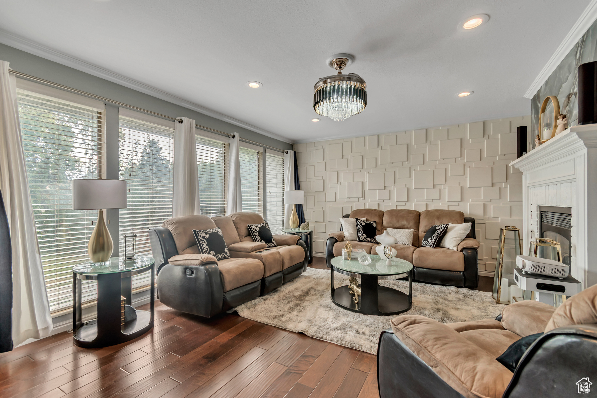 SUNSET HILLS - Residential