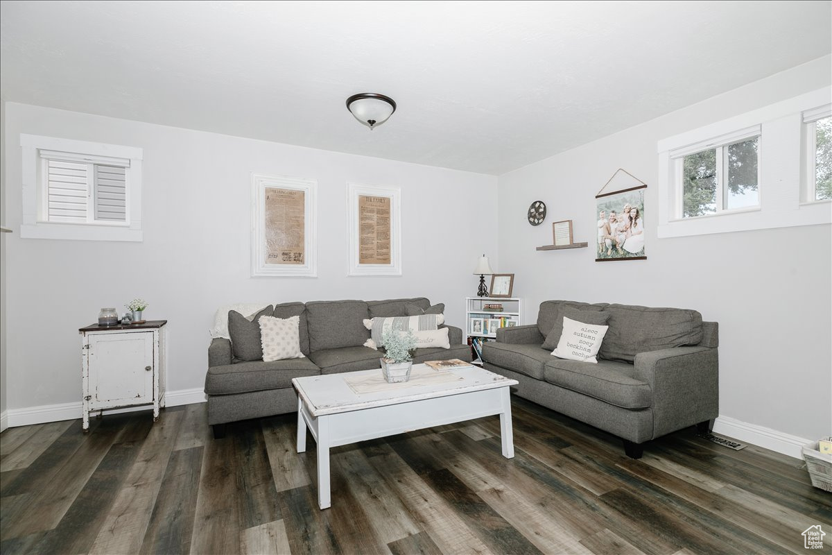 QUINNCOURT.GOGLADLY.COM - Residential Income