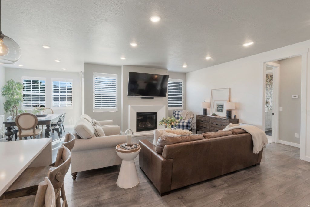 Photo of 2319 N 3370 W, Lehi, UT 84048 (MLS # 2162763)