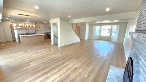 Tiny photo for 9039 S 1660 E, Sandy, UT 84093 (MLS # 2138596)