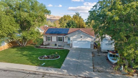 Tiny photo for 162 W 690 N, Santaquin, UT 84655 (MLS # 2113357)