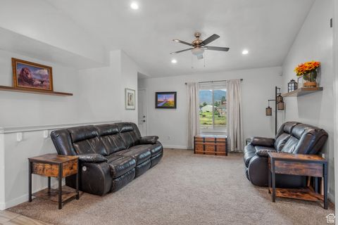Tiny photo for 162 W 690 N, Santaquin, UT 84655 (MLS # 2113357)