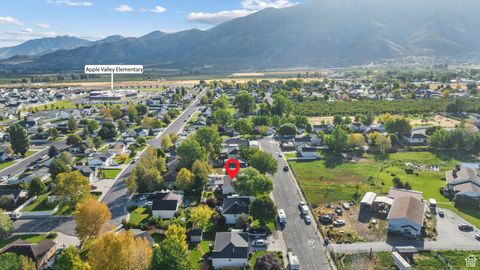 Tiny photo for 162 W 690 N, Santaquin, UT 84655 (MLS # 2113357)