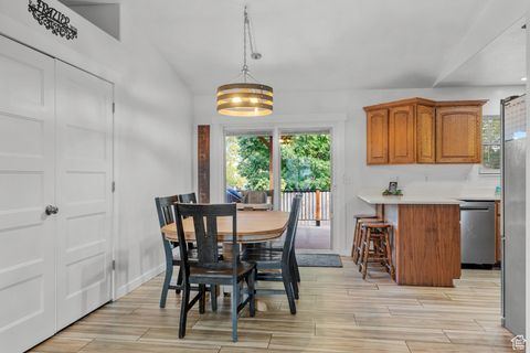 Tiny photo for 162 W 690 N, Santaquin, UT 84655 (MLS # 2113357)